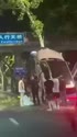 附圖