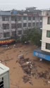 附圖